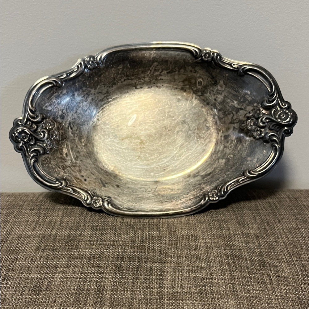 International Silverplate  Decorative Tray